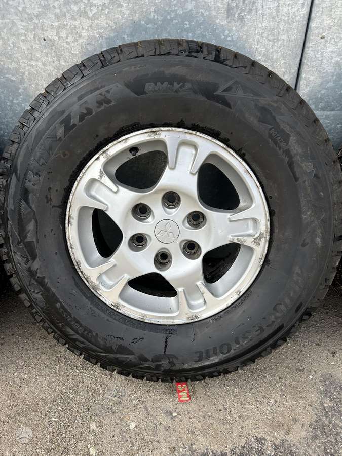 Bridgestone, winter 265/70 R16