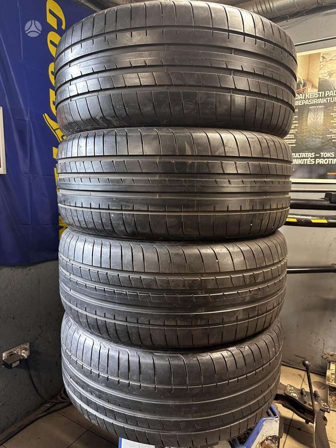 Goodyear, summer 265/40 R21