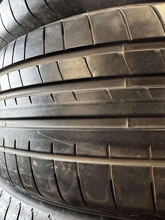 Goodyear, vasaras 265/40 R21
