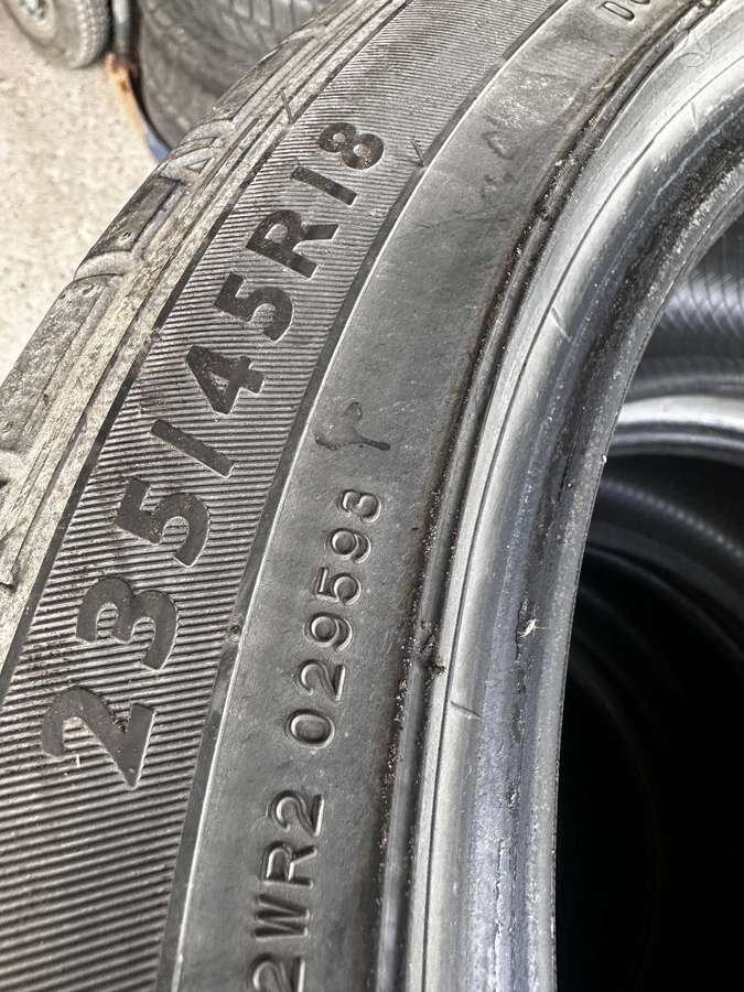 Dunlop, summer 235/45 R18