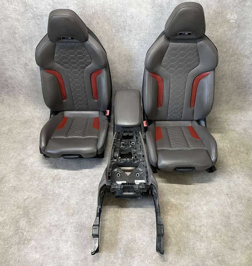 BMW X3 M salono detalės