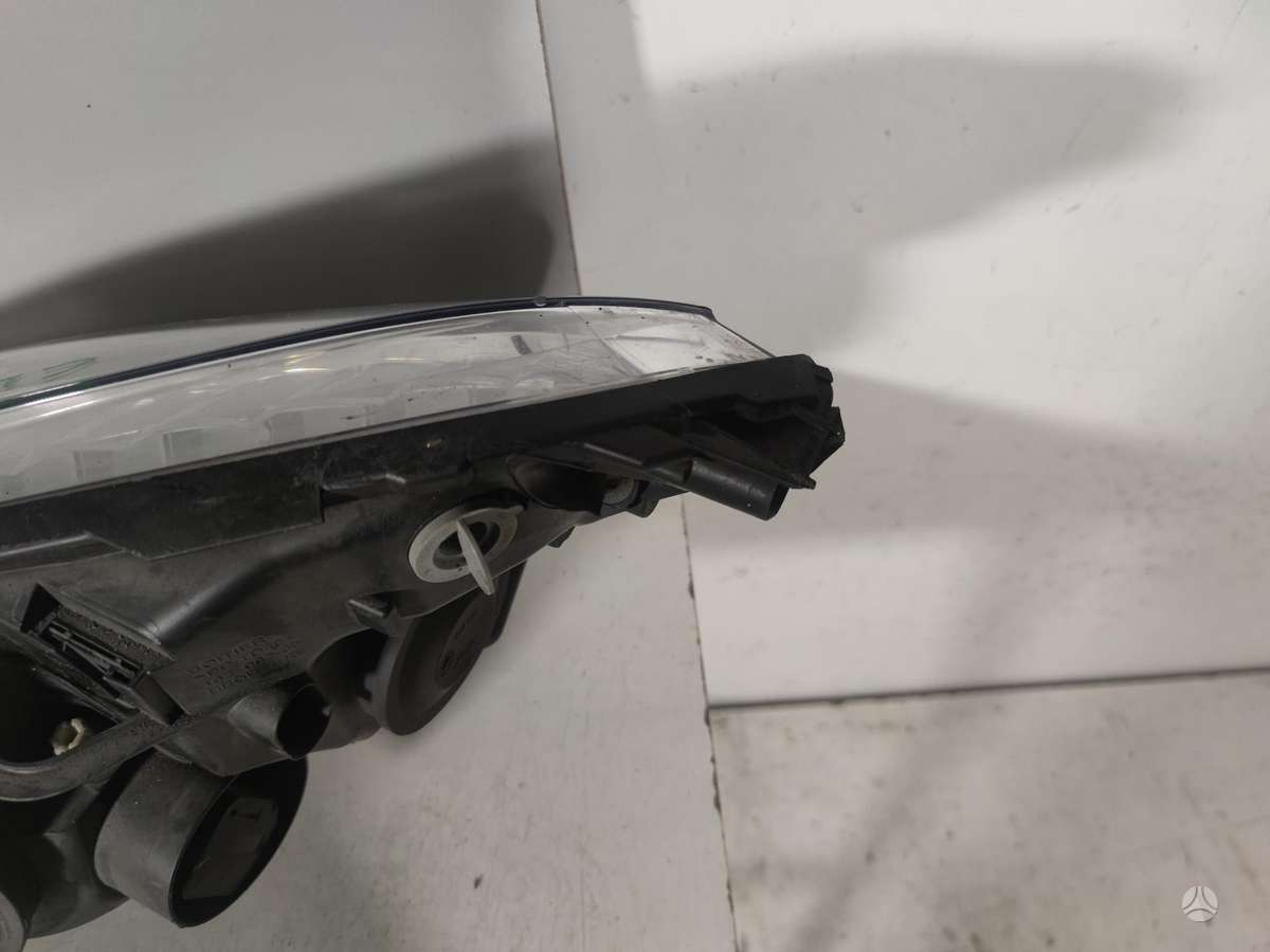 Citroen C4 Picasso gaismas