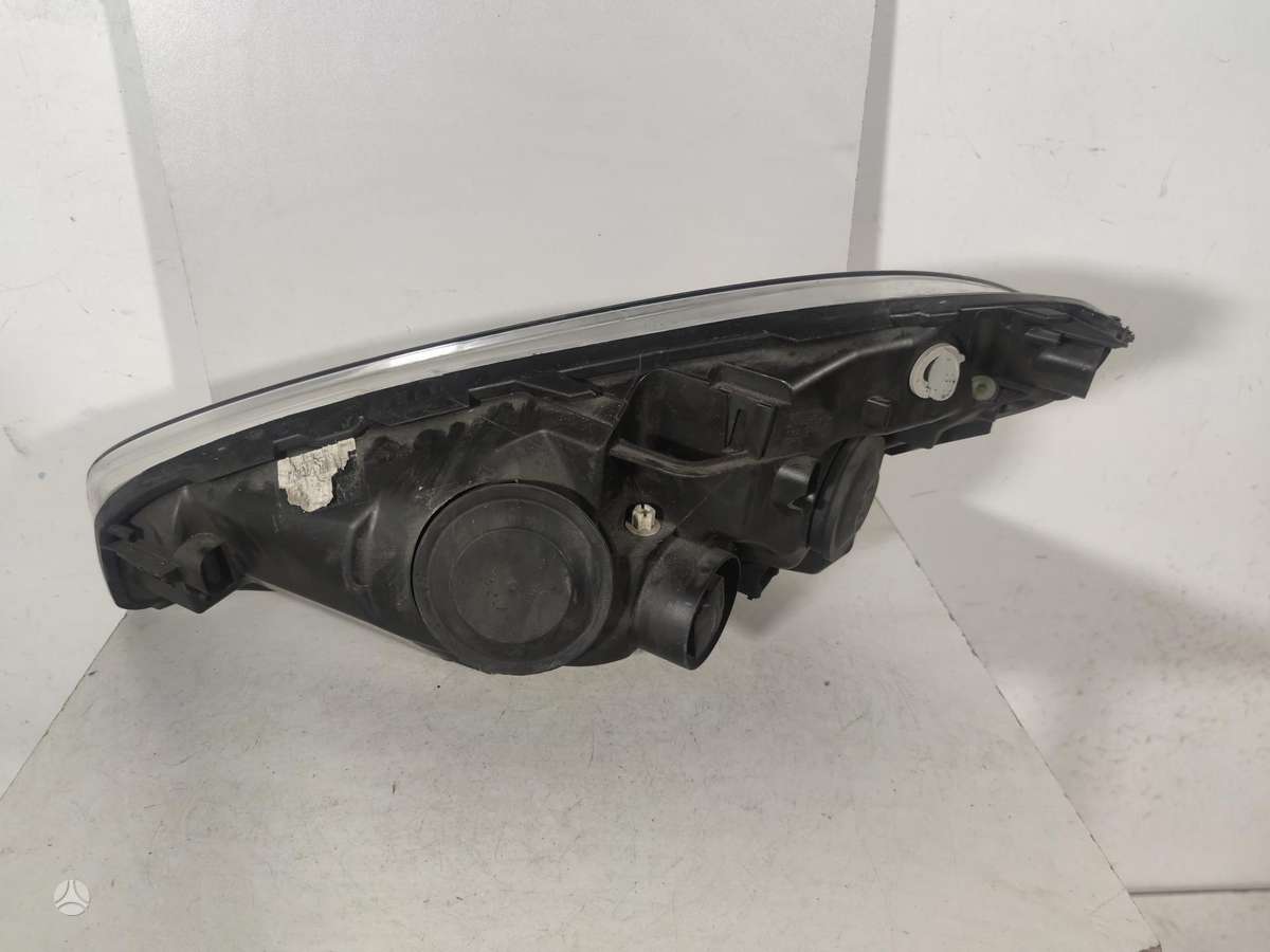 Citroen C4 Picasso gaismas