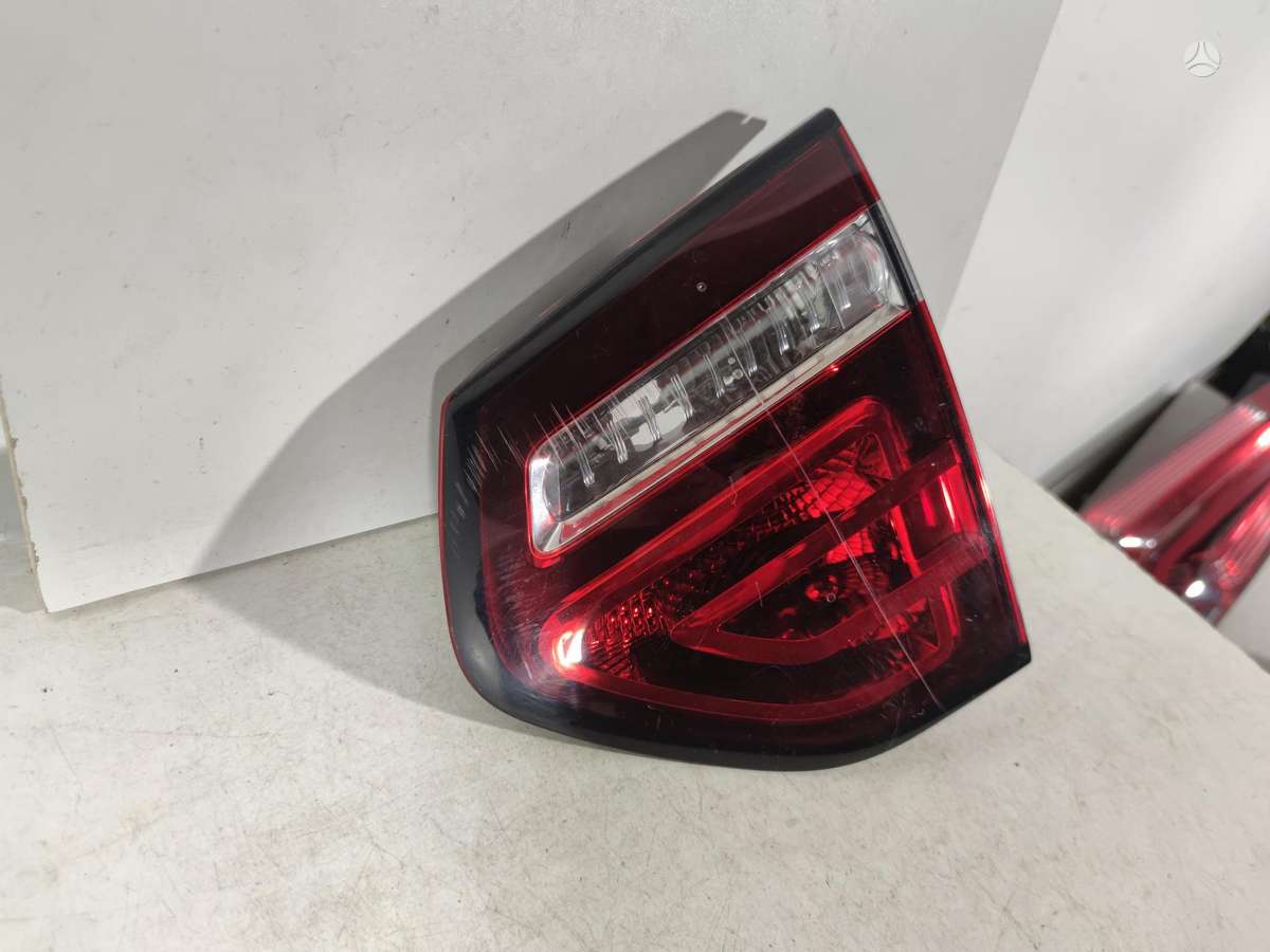 Citroen C4 Picasso gaismas