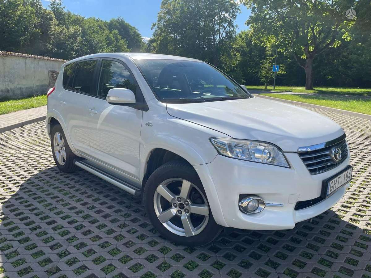 Toyota RAV4 - 5