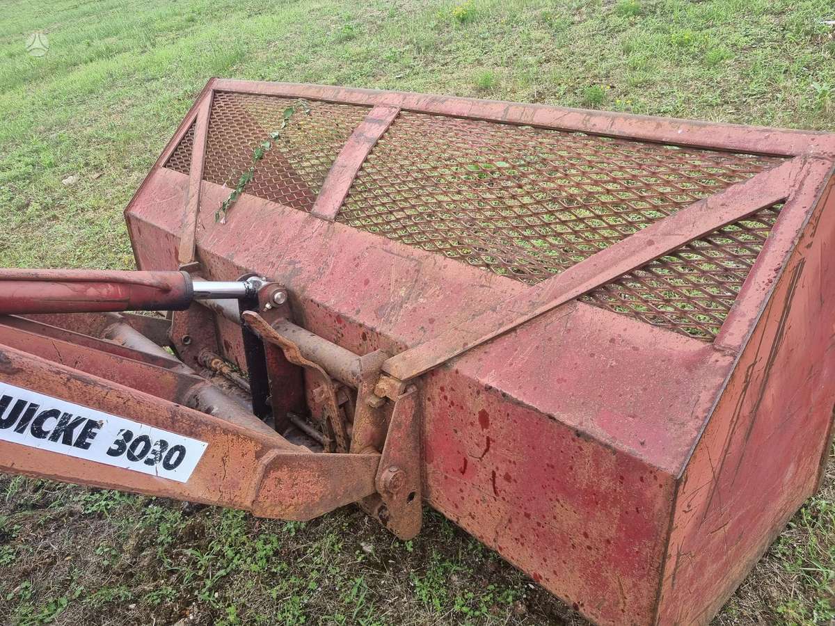 MTZ Parduodamas krautuvas 82, тракторы