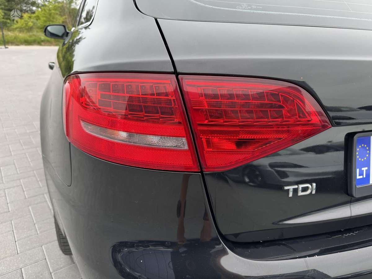 Audi A4, 2.0 l., Универсал