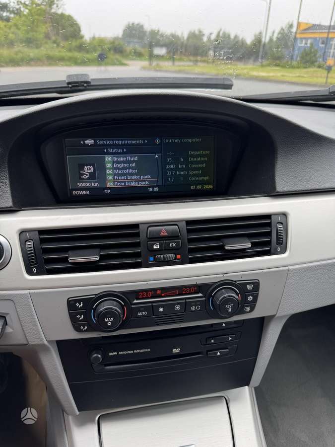 BMW 318, 2.0 l., Седан