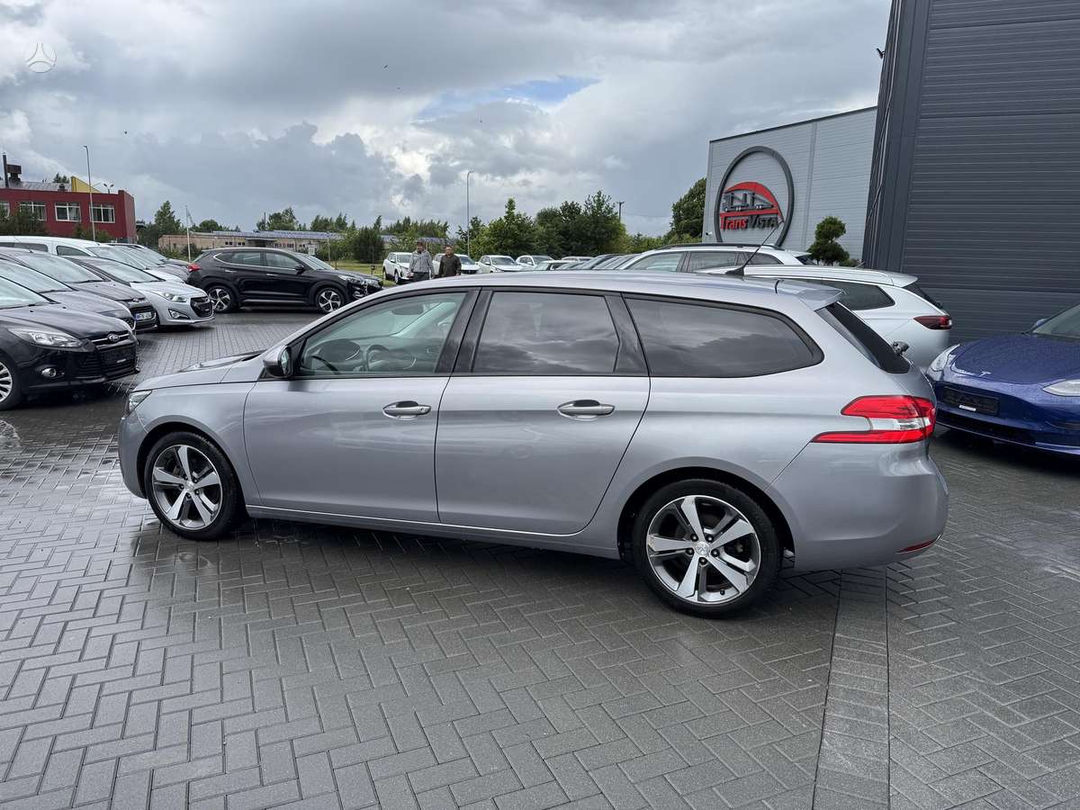 Peugeot 308, 1.5 l., Универсал