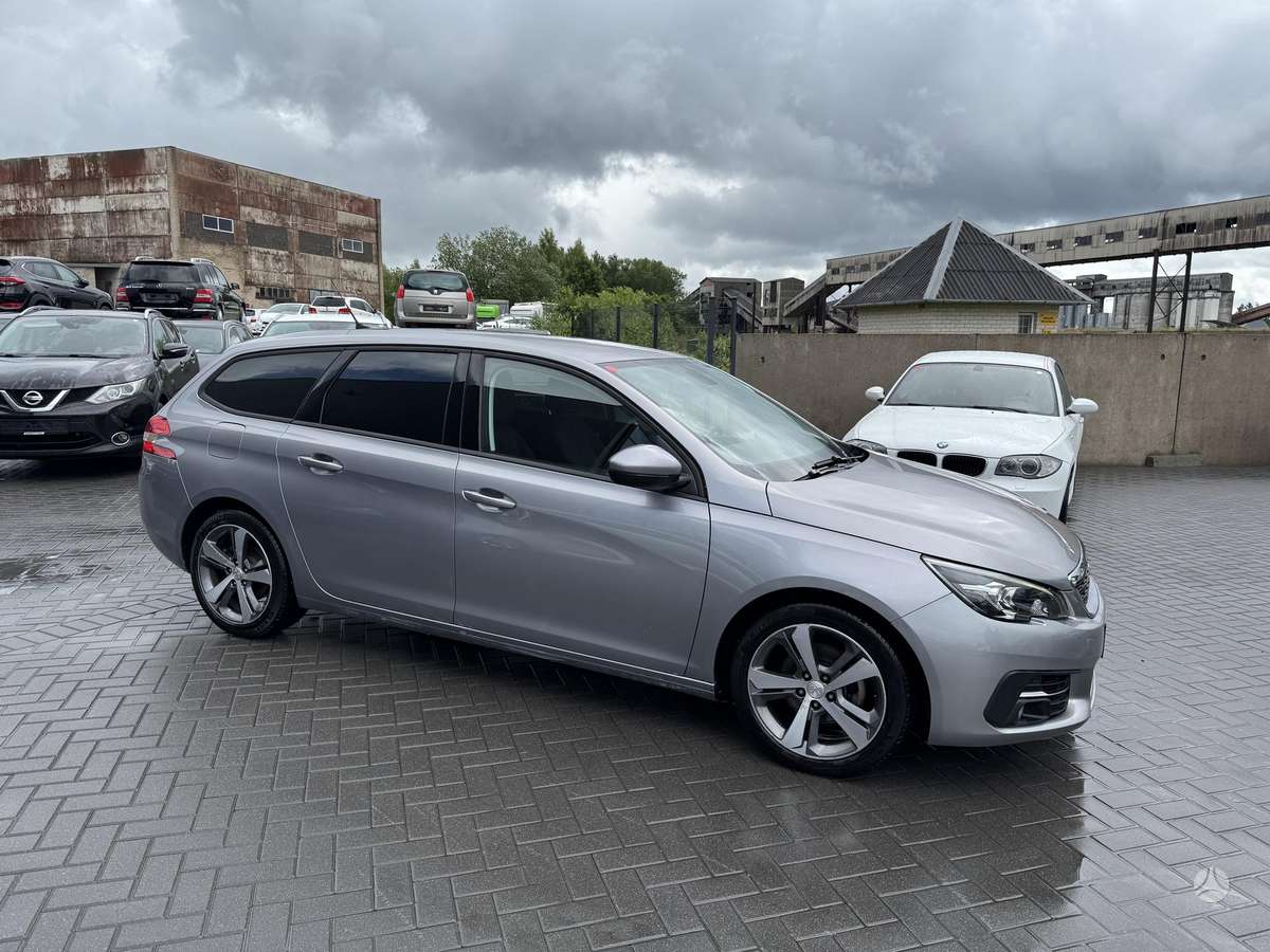 Peugeot 308, 1.5 l., Универсал