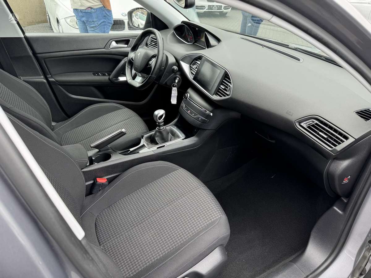 Peugeot 308, 1.5 l., Универсал