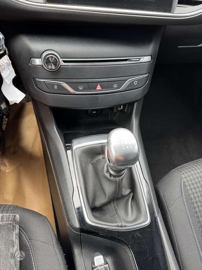Peugeot 308, 1.5 l., Универсал