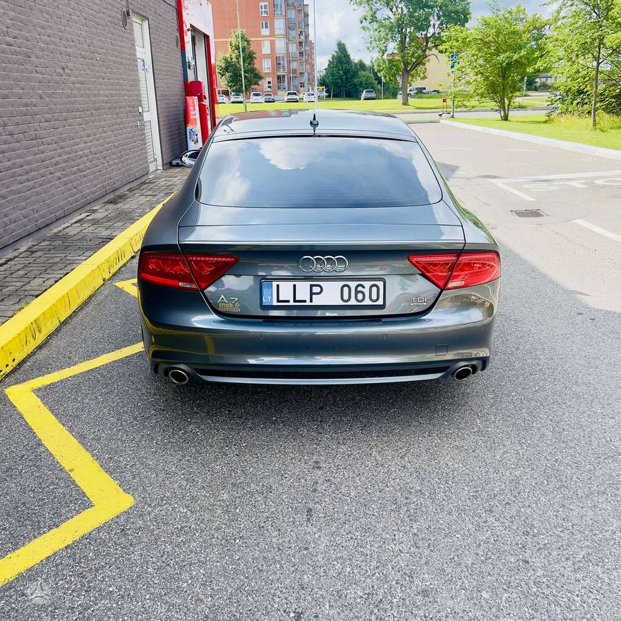Audi A7, 3.0 l., hatchback