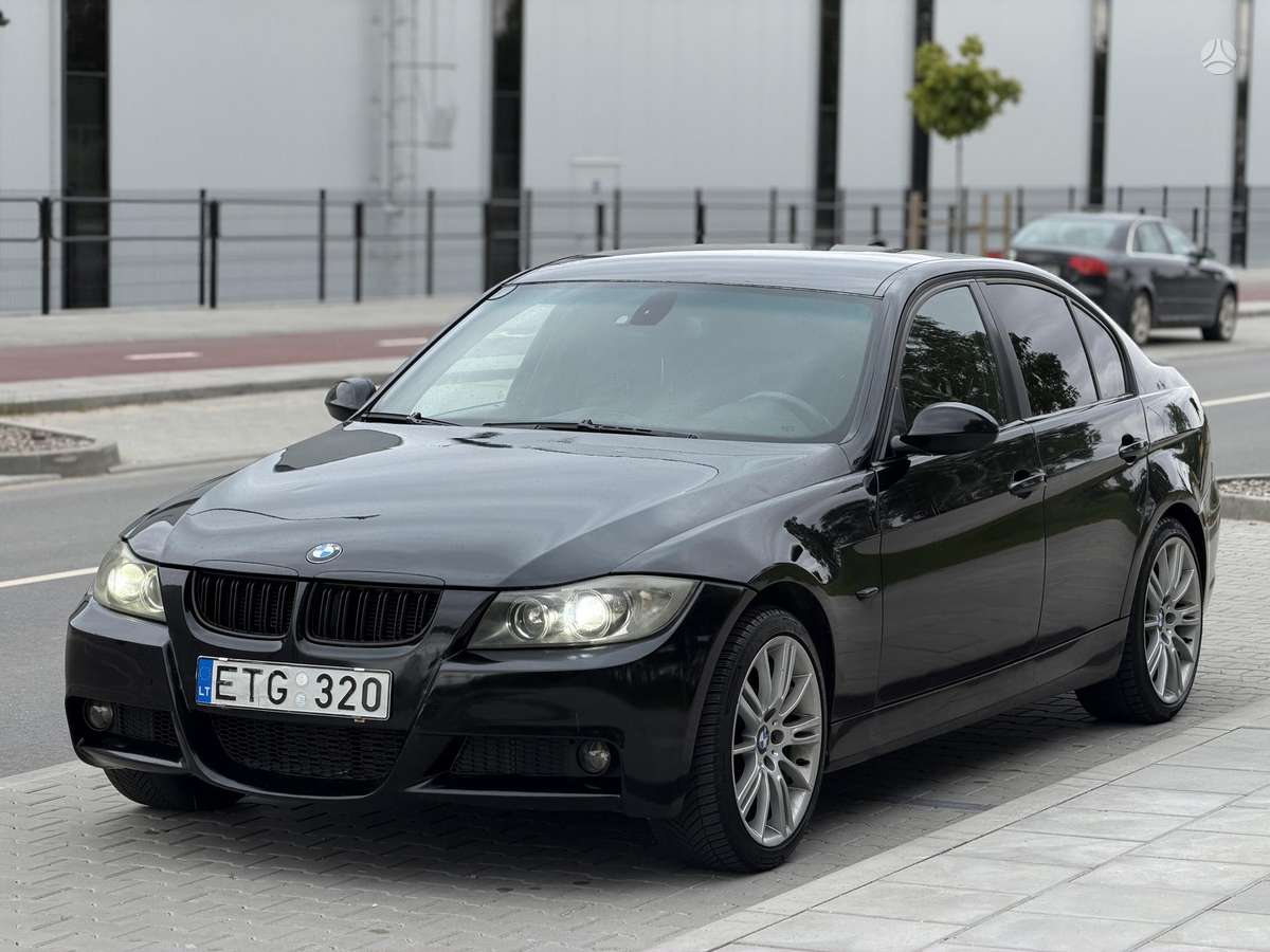BMW 320, 2.0 l., Седан