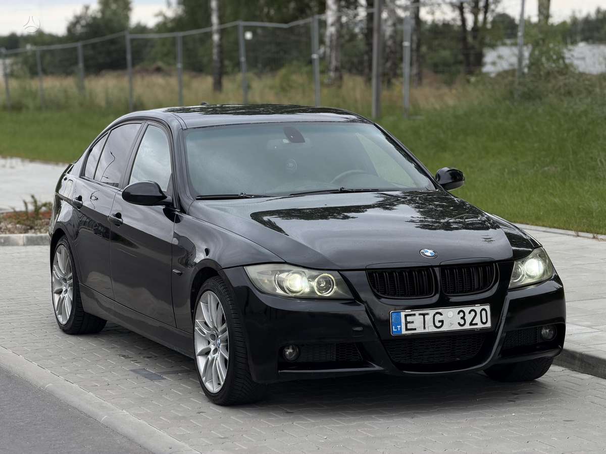 BMW 320, 2.0 l., Седан