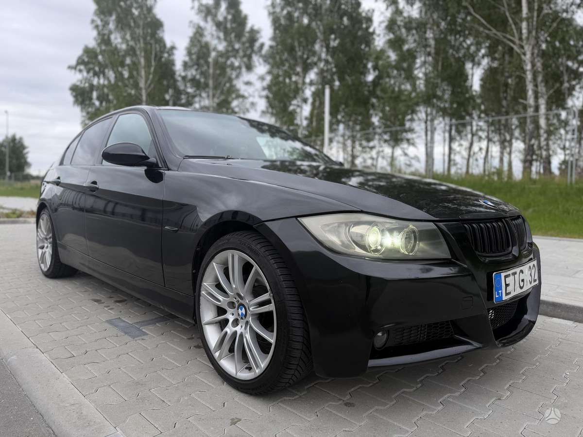 BMW 320, 2.0 l., Седан