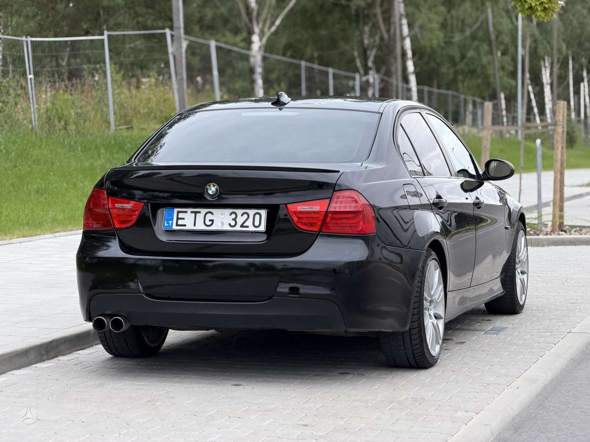 BMW 320, 2.0 l., Седан