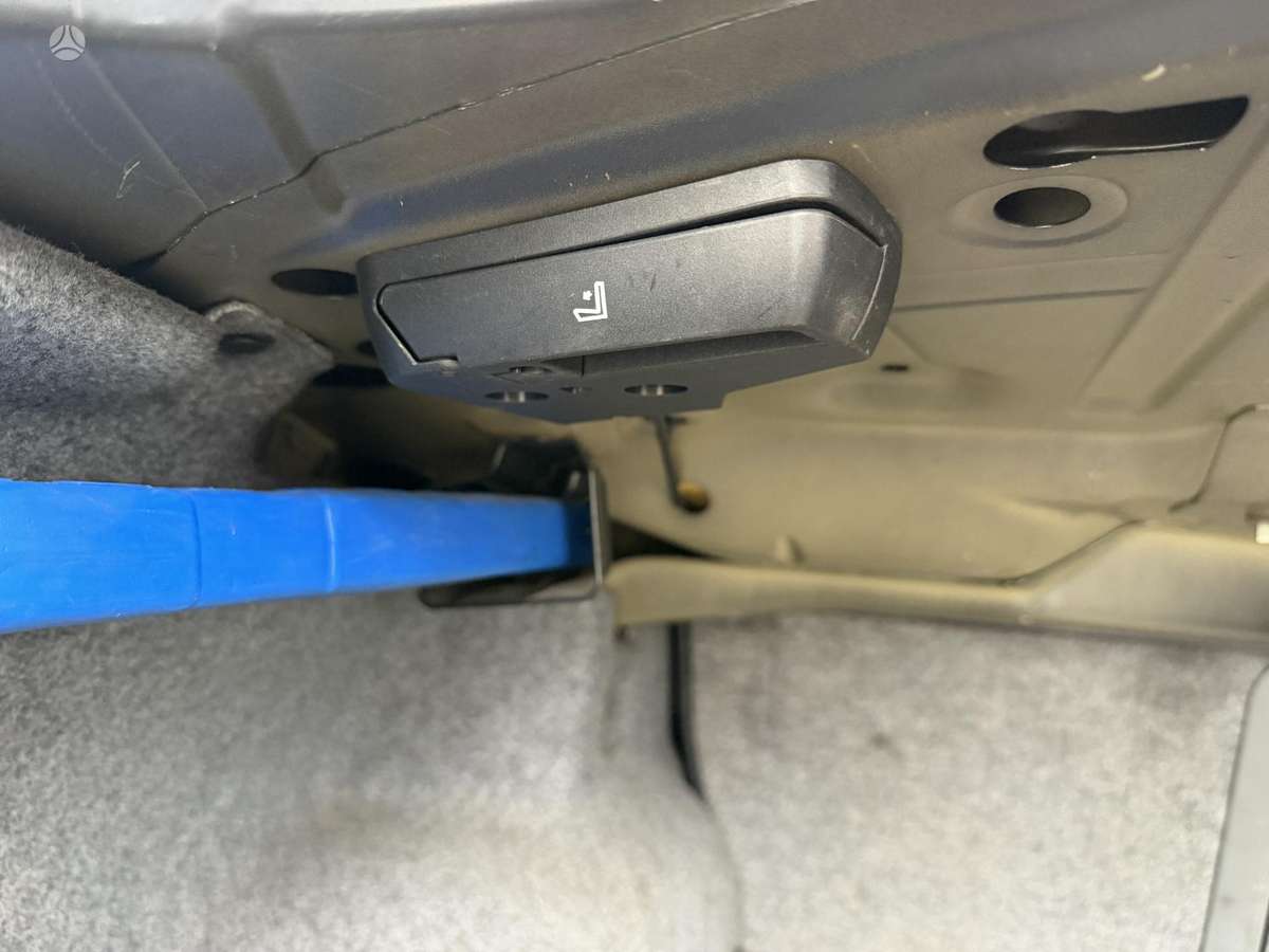 BMW 320, 2.0 l., Седан
