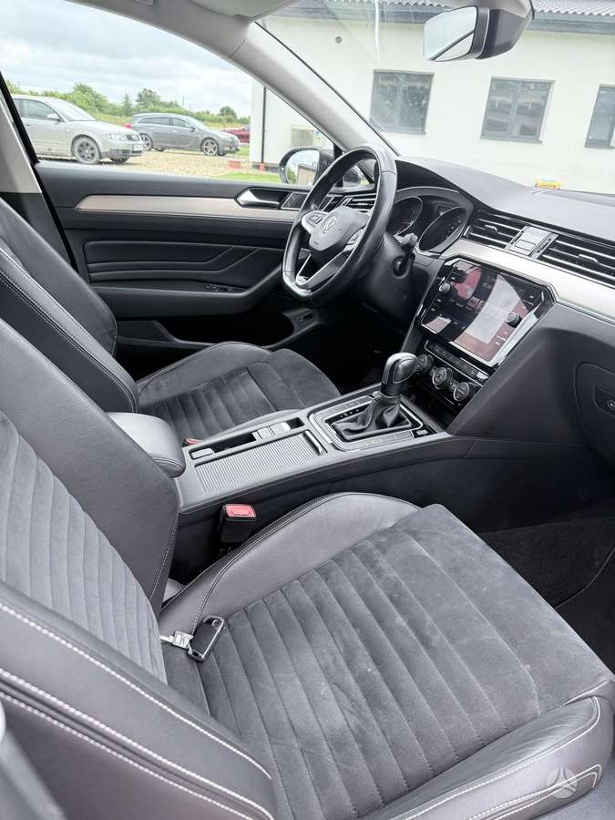 Volkswagen Passat, 2.0 l., Универсал