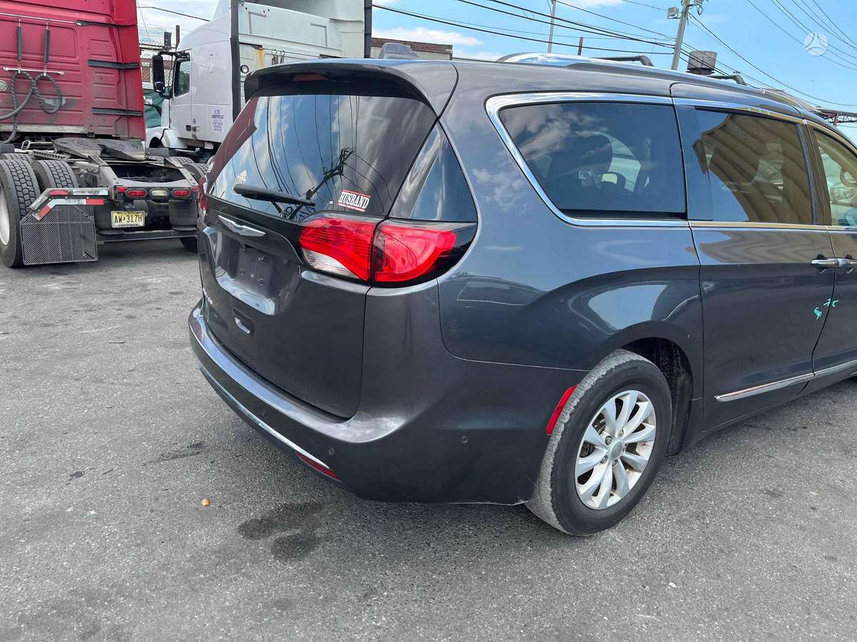 Chrysler Pacifica, 3.6 l., mpv / minivan