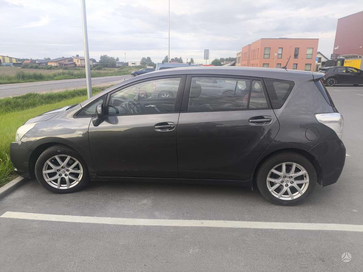 Toyota Verso - 6