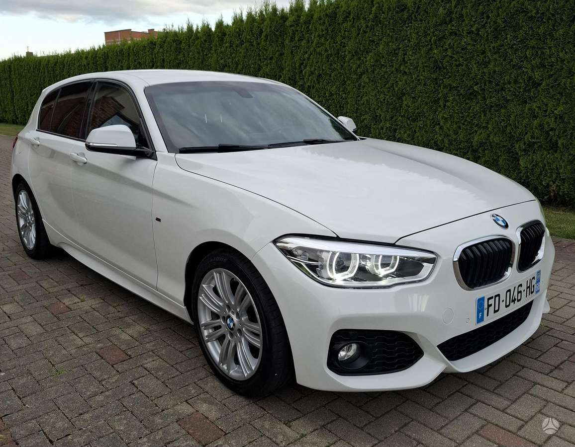 BMW 118, 1.5 l., hatchback