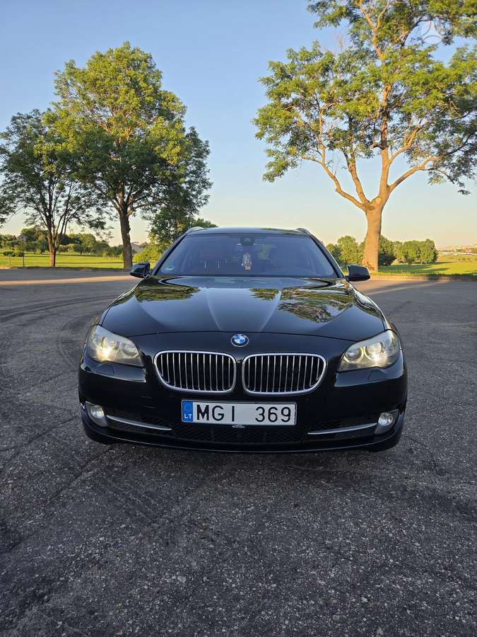 BMW 520, 2.0 l., Универсал
