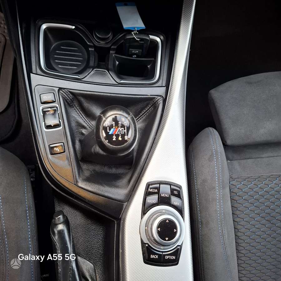 BMW 118, 1.5 l., hatchback