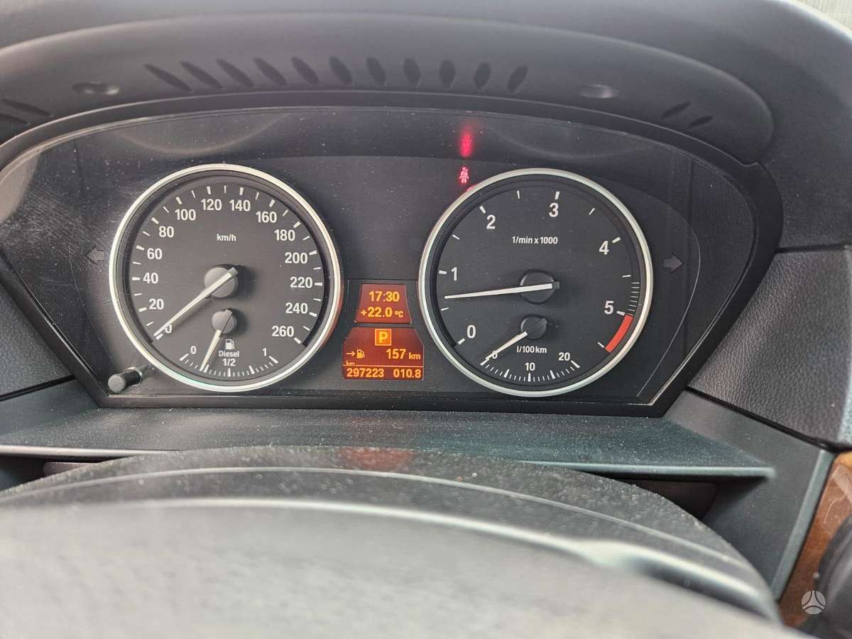 BMW 525, 3.0 l., universalas