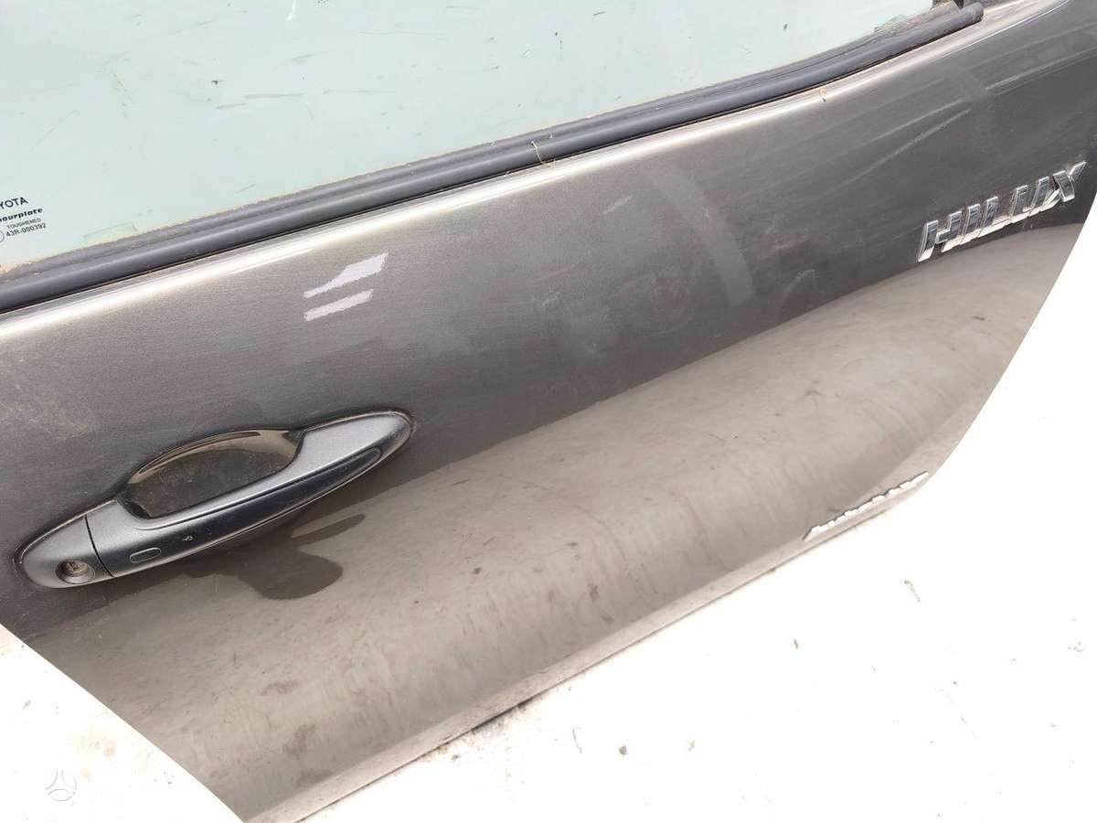 Toyota Hilux doors