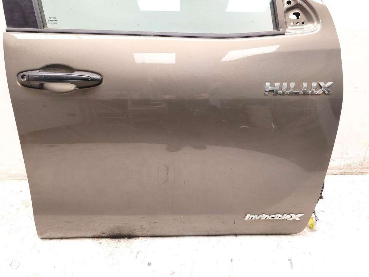 Toyota Hilux doors