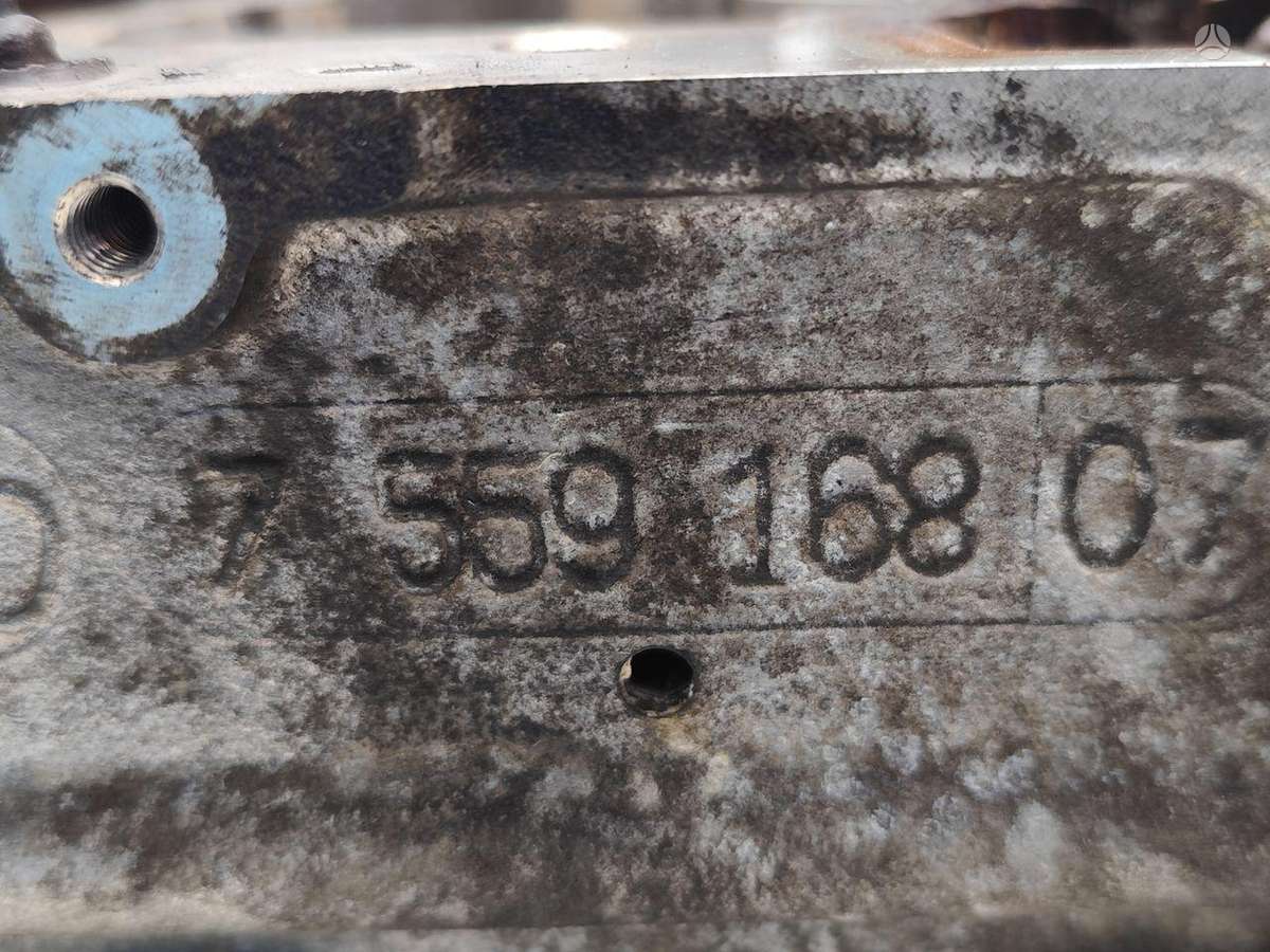 BMW 318, 7559168, cylinder head