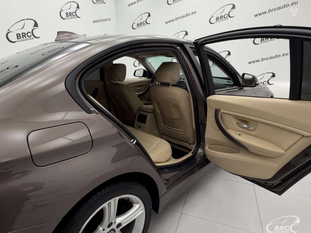 BMW 328, 2.0 l., Седан