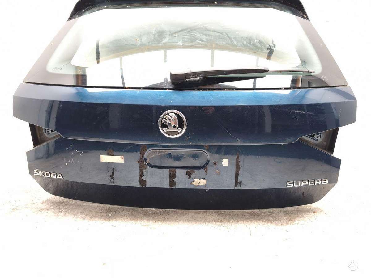 Skoda Superb dangtis (priekinis, galinis)