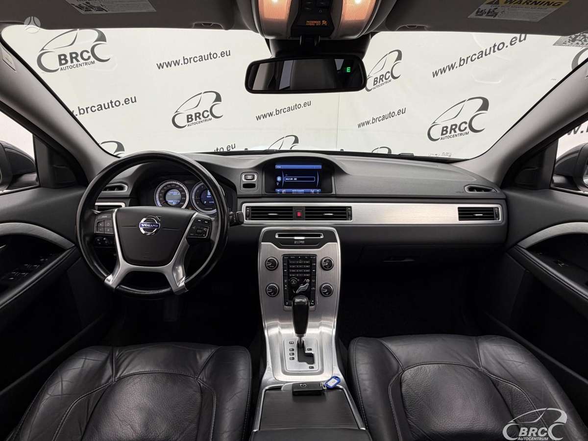 Volvo S80, 3.0 l., Седан