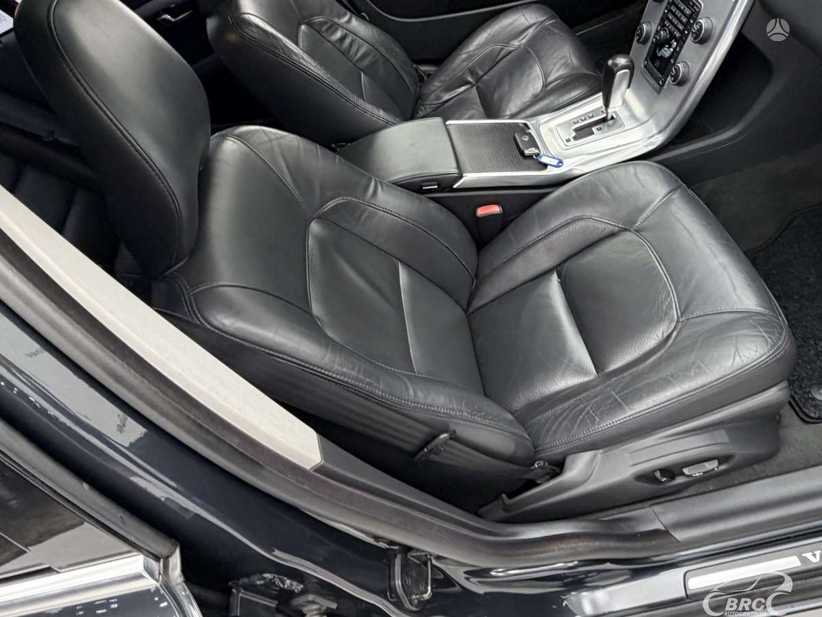 Volvo S80, 3.0 l., Седан