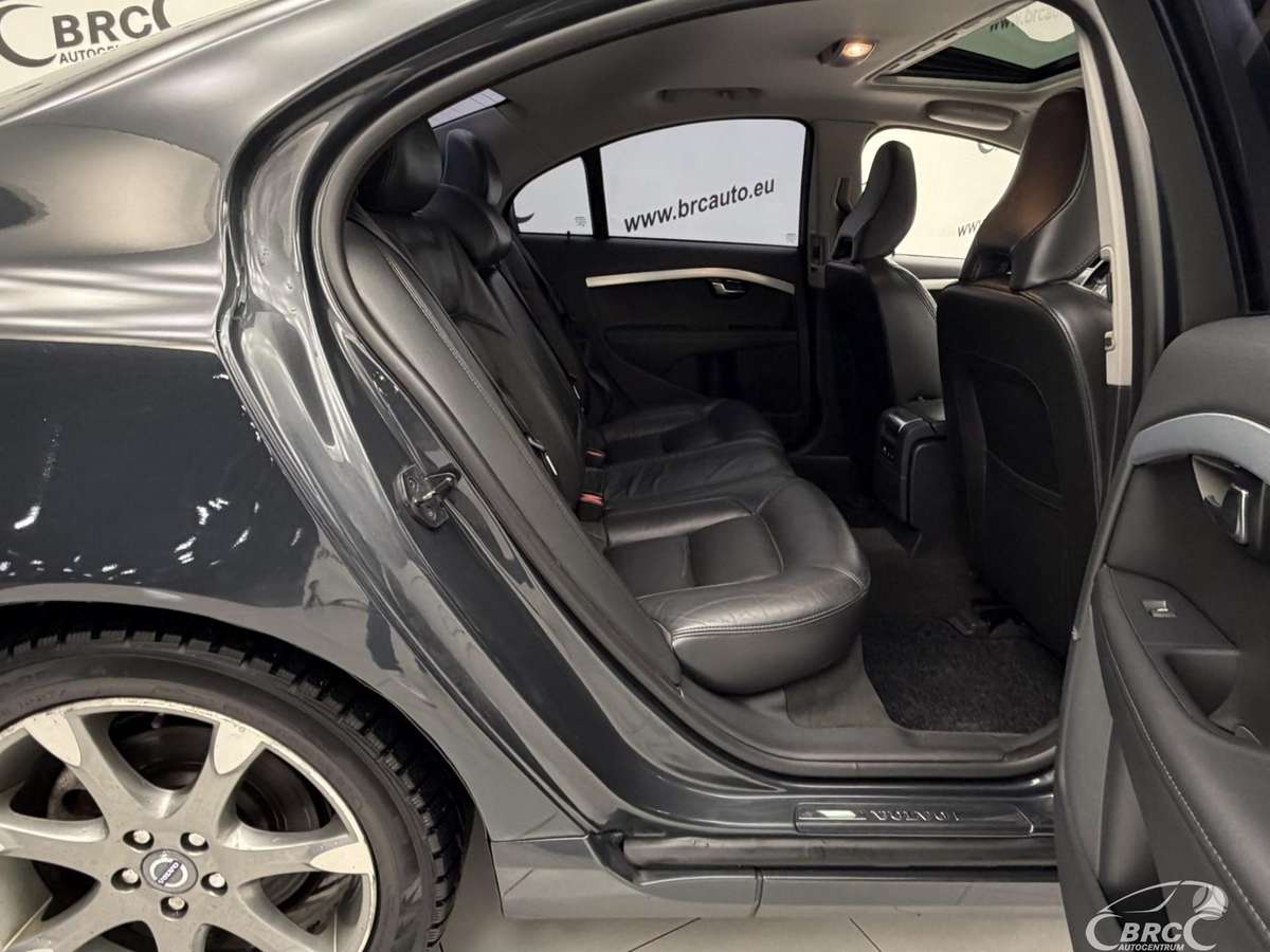 Volvo S80, 3.0 l., Седан