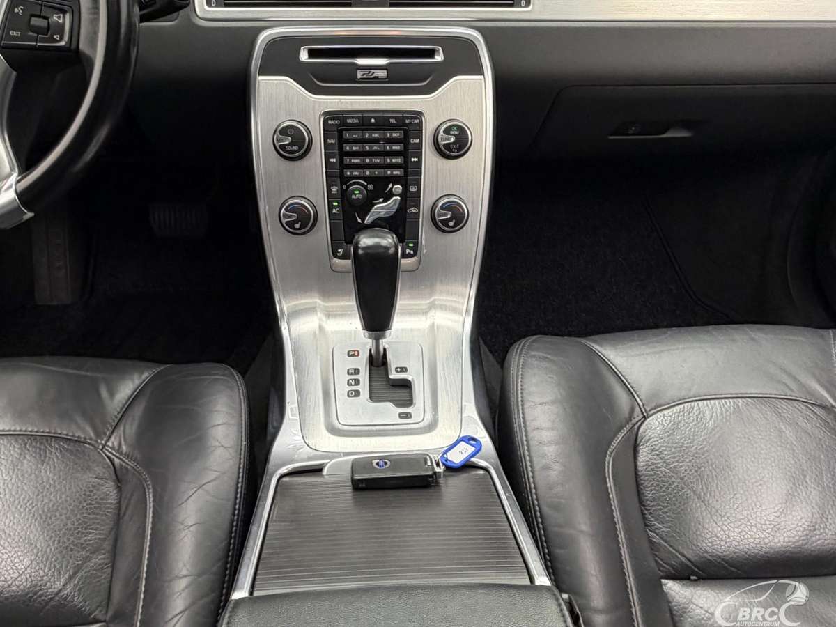 Volvo S80, 3.0 l., Седан
