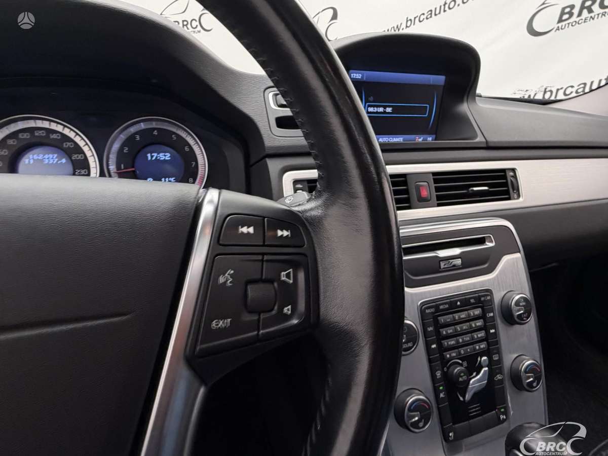 Volvo S80, 3.0 l., Седан
