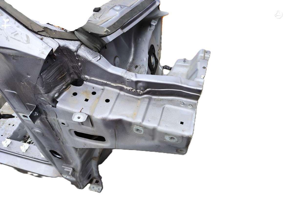 Chery Omoda 5 hood (front, rear)