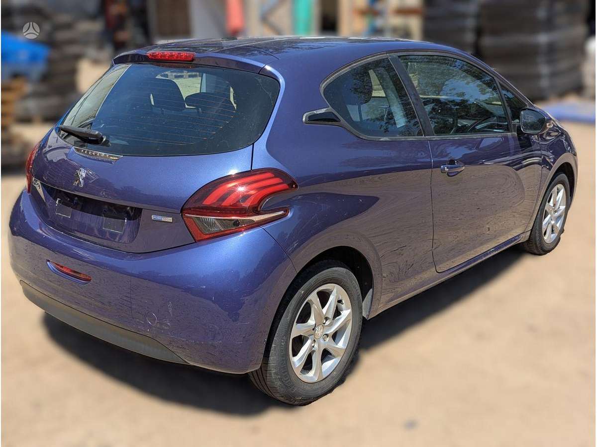 Peugeot 208 двигатель