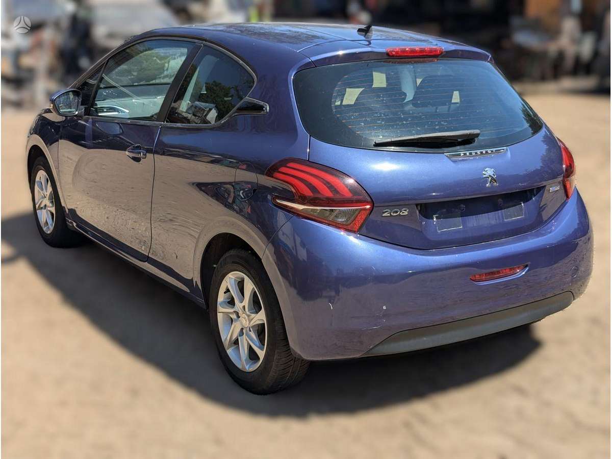 Peugeot 208 engine