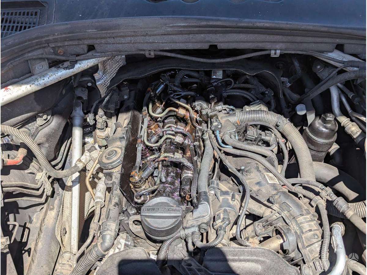 BMW X3 engine