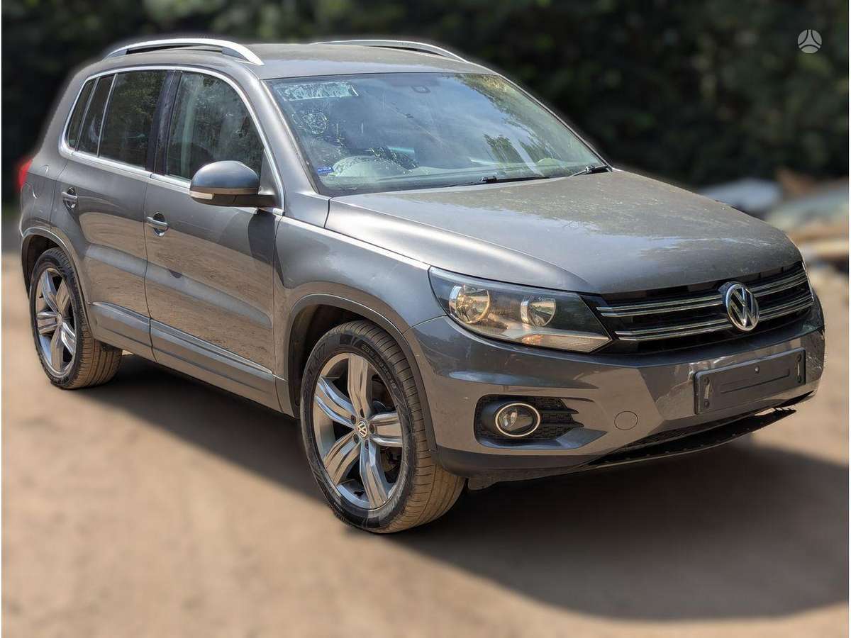 Volkswagen Tiguan engine