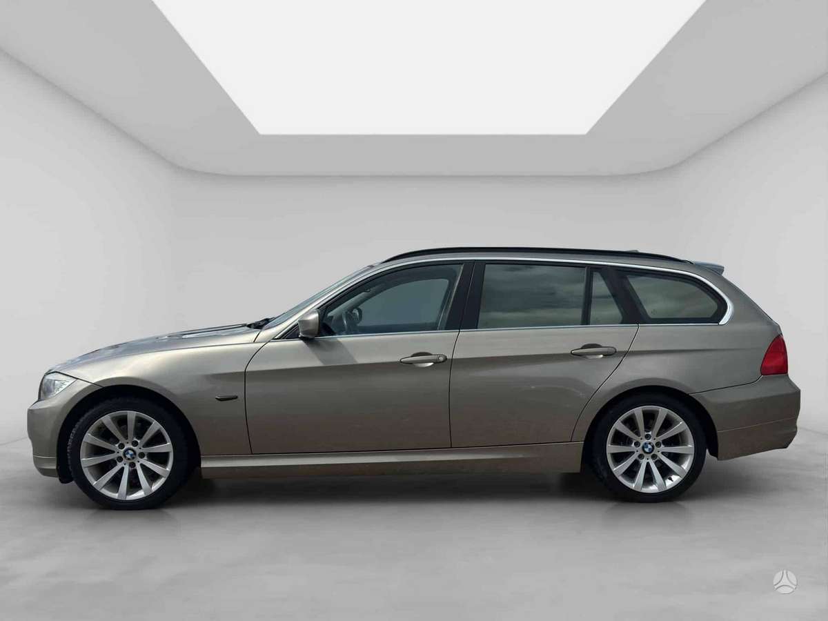 BMW 318, 2.0 l., universalas
