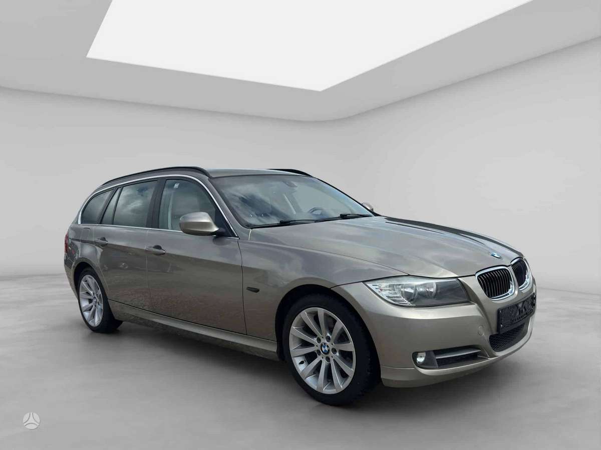 BMW 318, 2.0 l., universalas