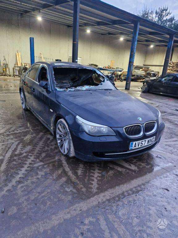 BMW 5 serija