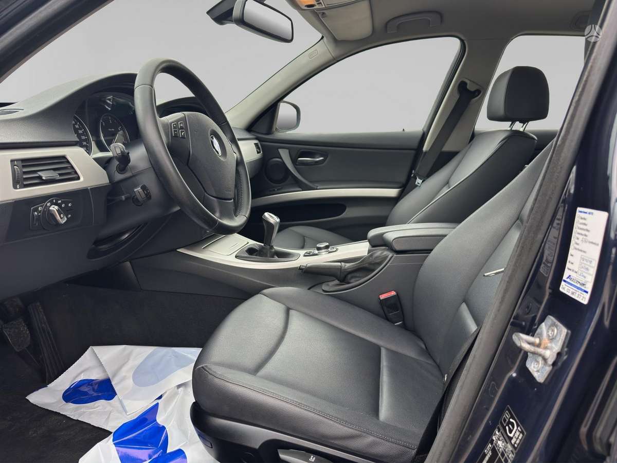 BMW 320, 2.0 l., universalas