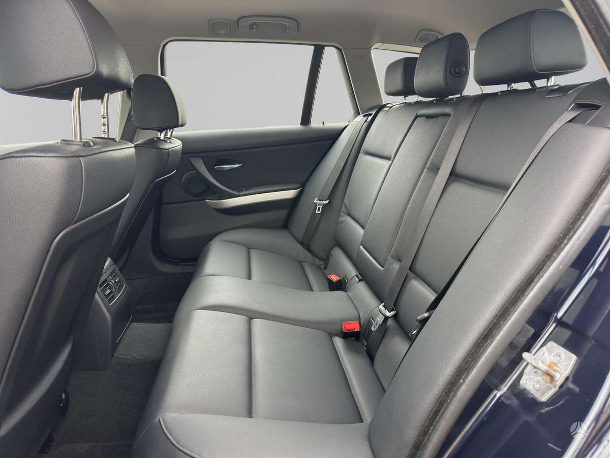 BMW 320, 2.0 l., universalas