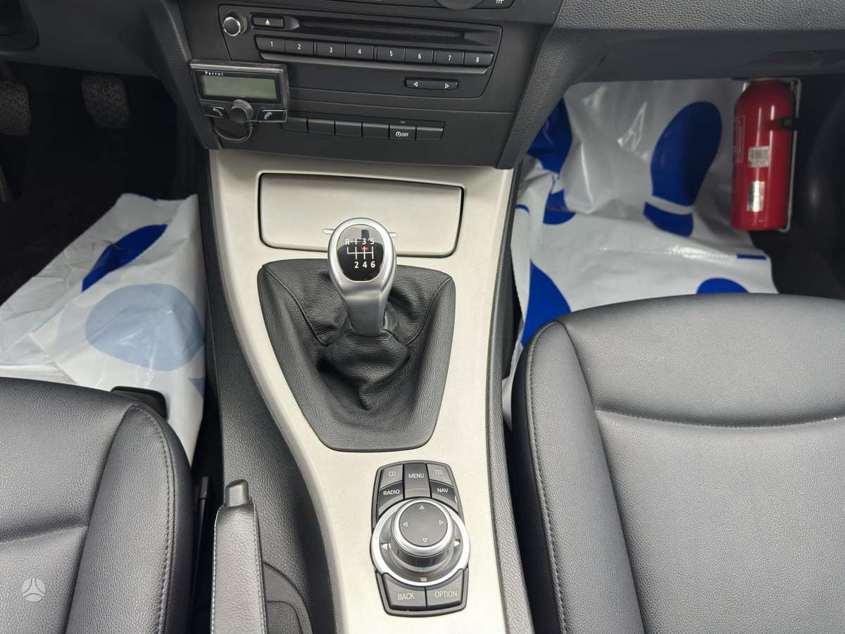 BMW 320, 2.0 l., universalas